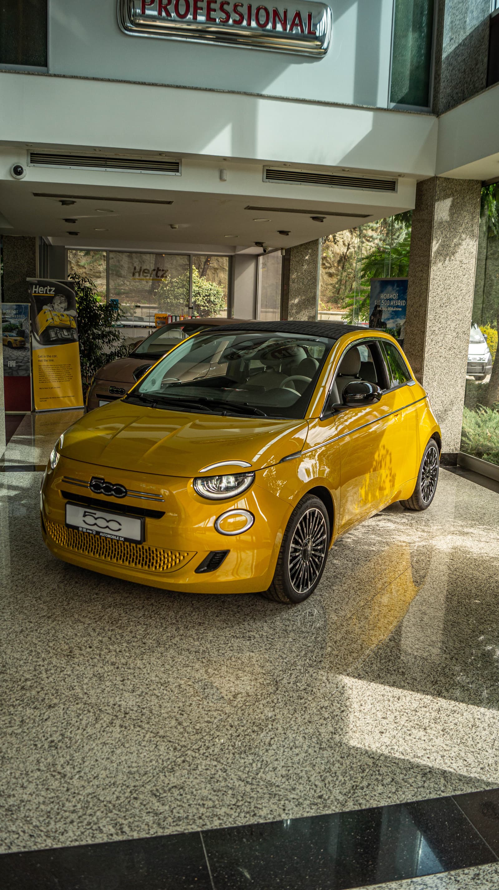 Fiat 500 Hybrid 3