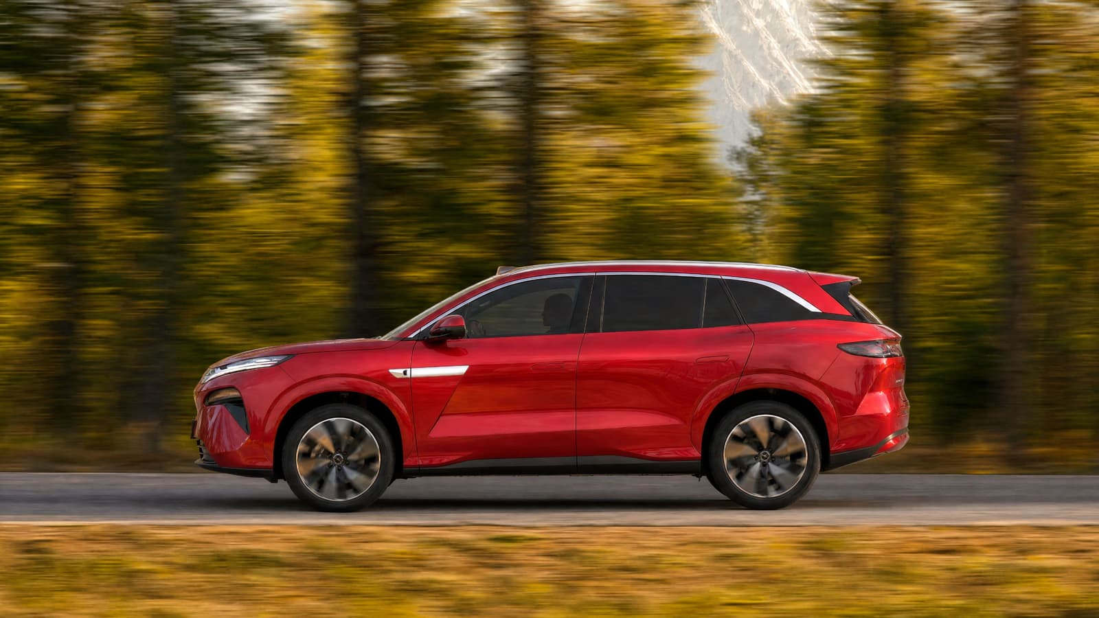 BYD Atto 8 3