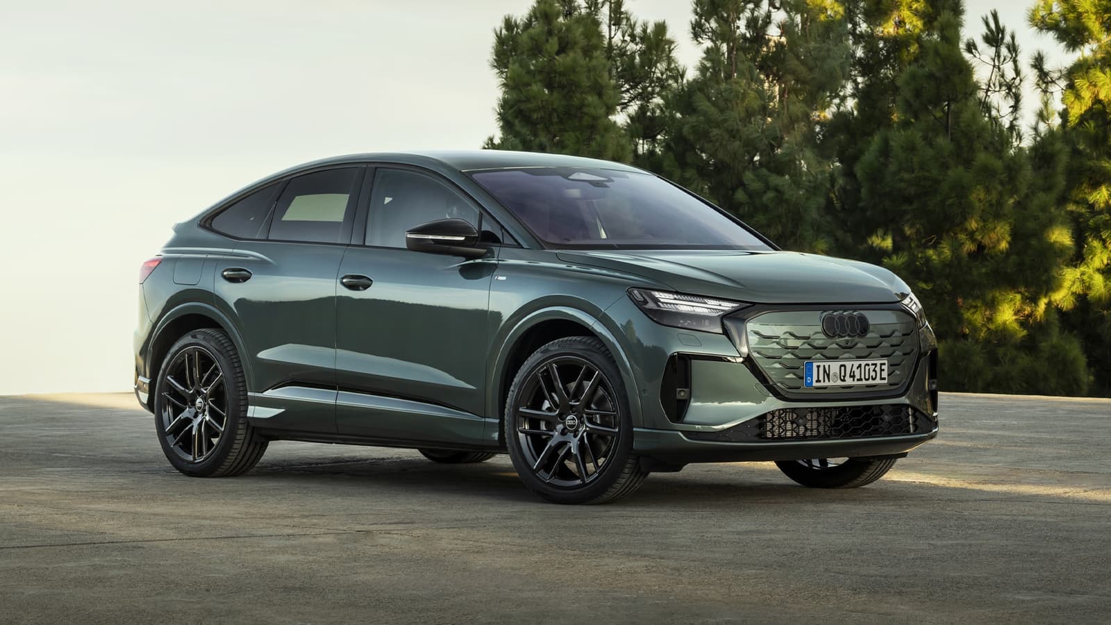 Audi Q4 e-tron Sportback facelift front 3/4