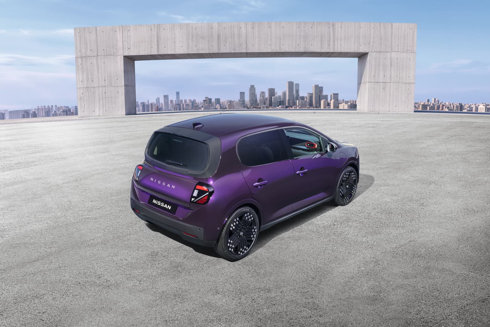 Nissan Pixo 6