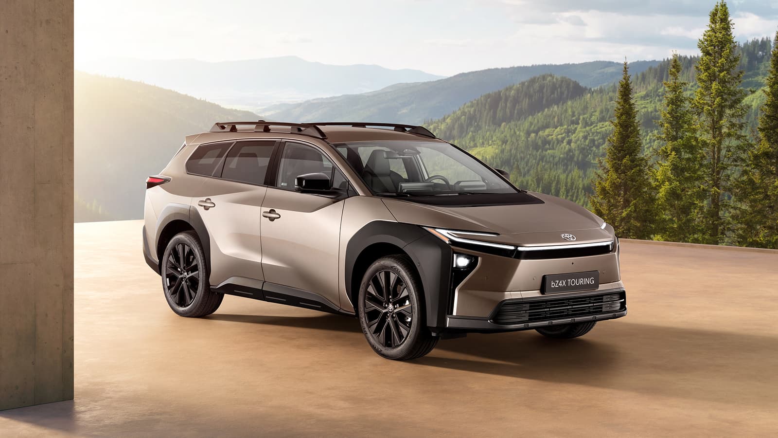 Toyota го претстави bZ4X Touring 