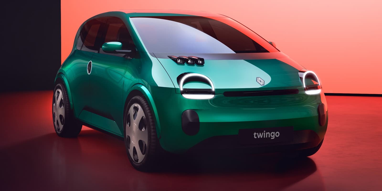 Renault Twingo се враќа како ретро електричен автомобил