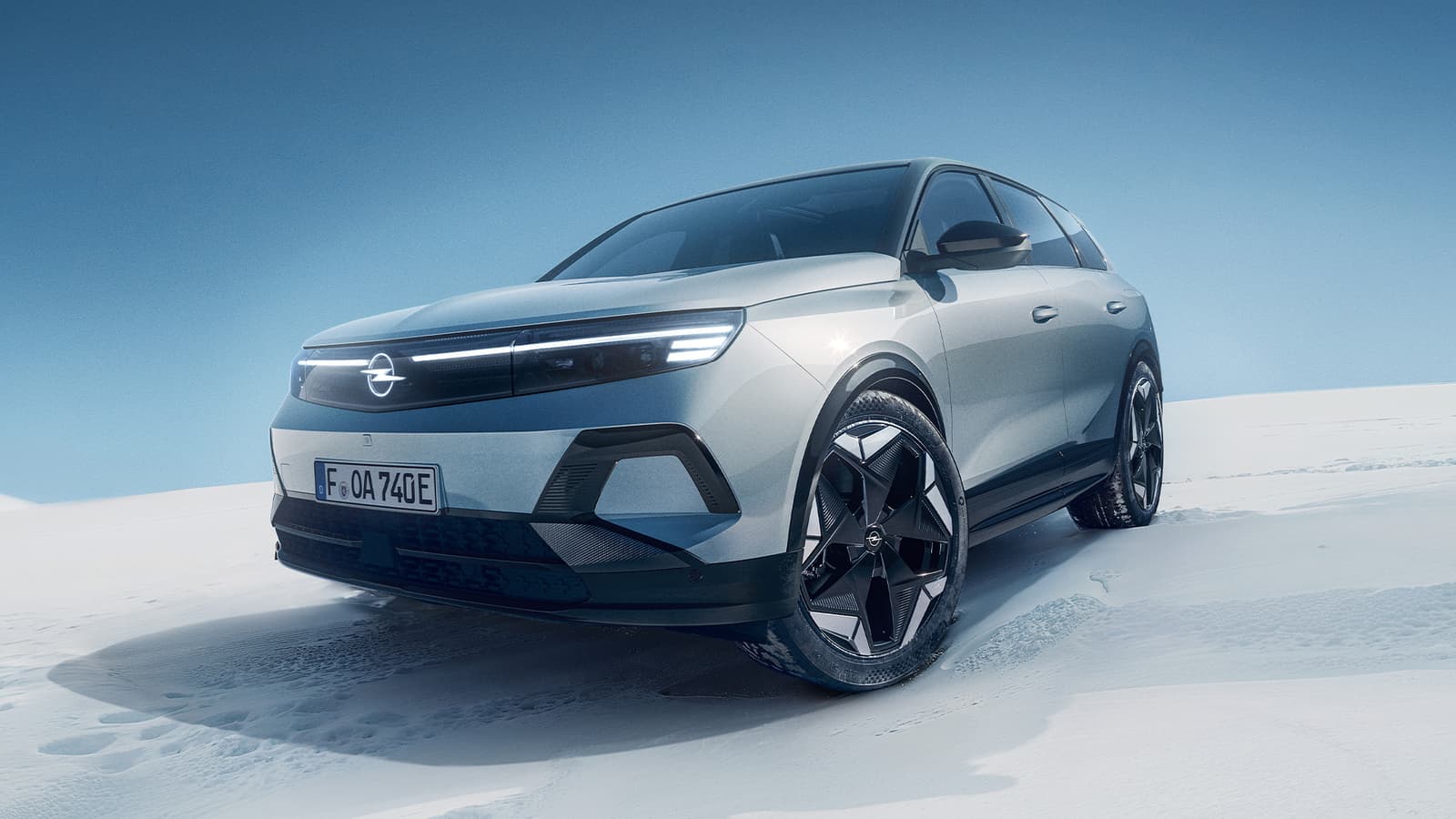 Opel Grandland Electric сега достапен со AWD