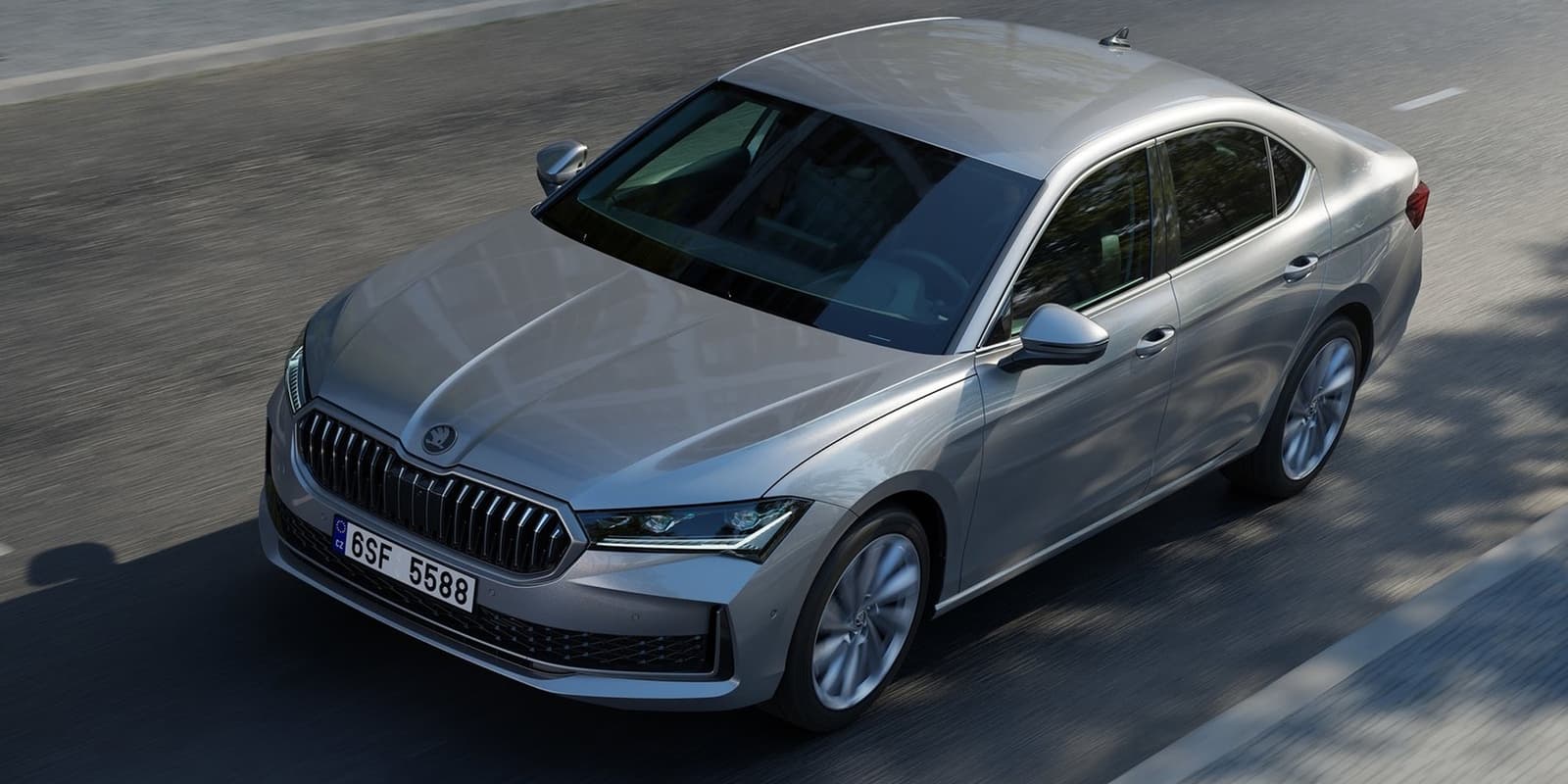 Skoda го претстави новиот Superb