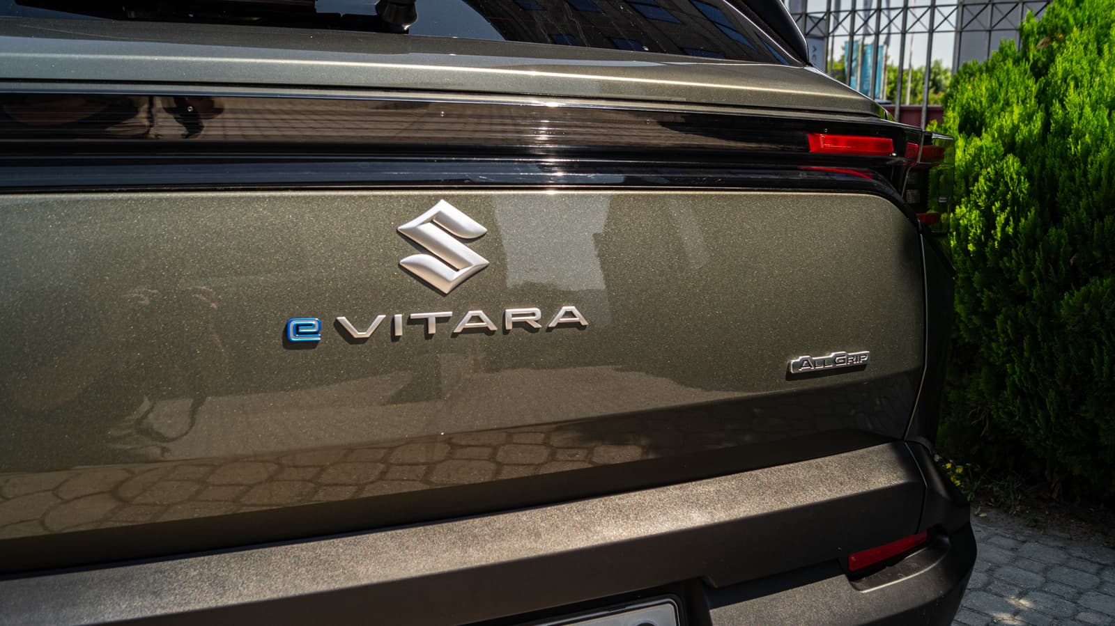 Suzuki e-Vitara 10