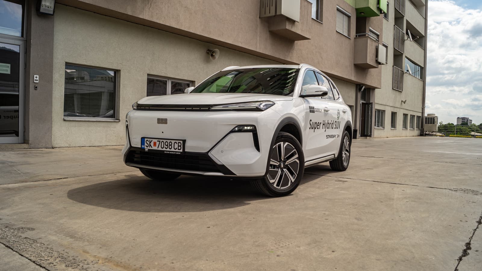 Geely Starray EM-i 2