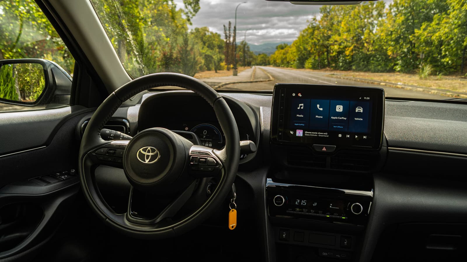 Toyota Yaris Cross ентериер средина