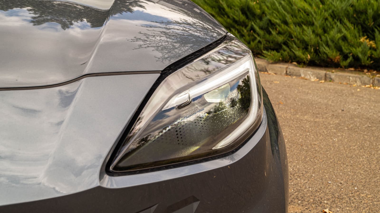 Toyota Yaris Cross предно светло блиску