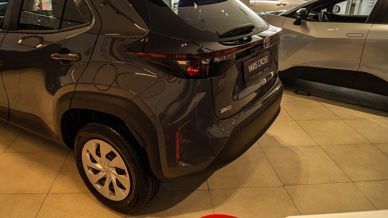 Toyota Yaris Cross 4
