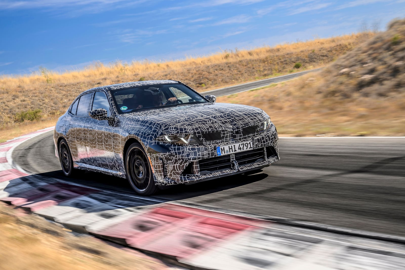 BMW M350 prototype 5