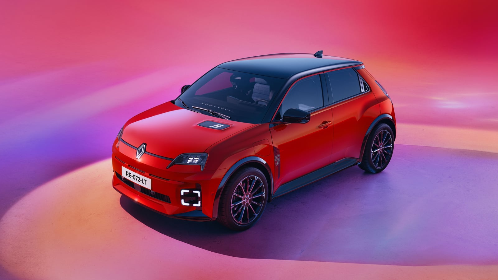 Renault 5 Flame Red 3