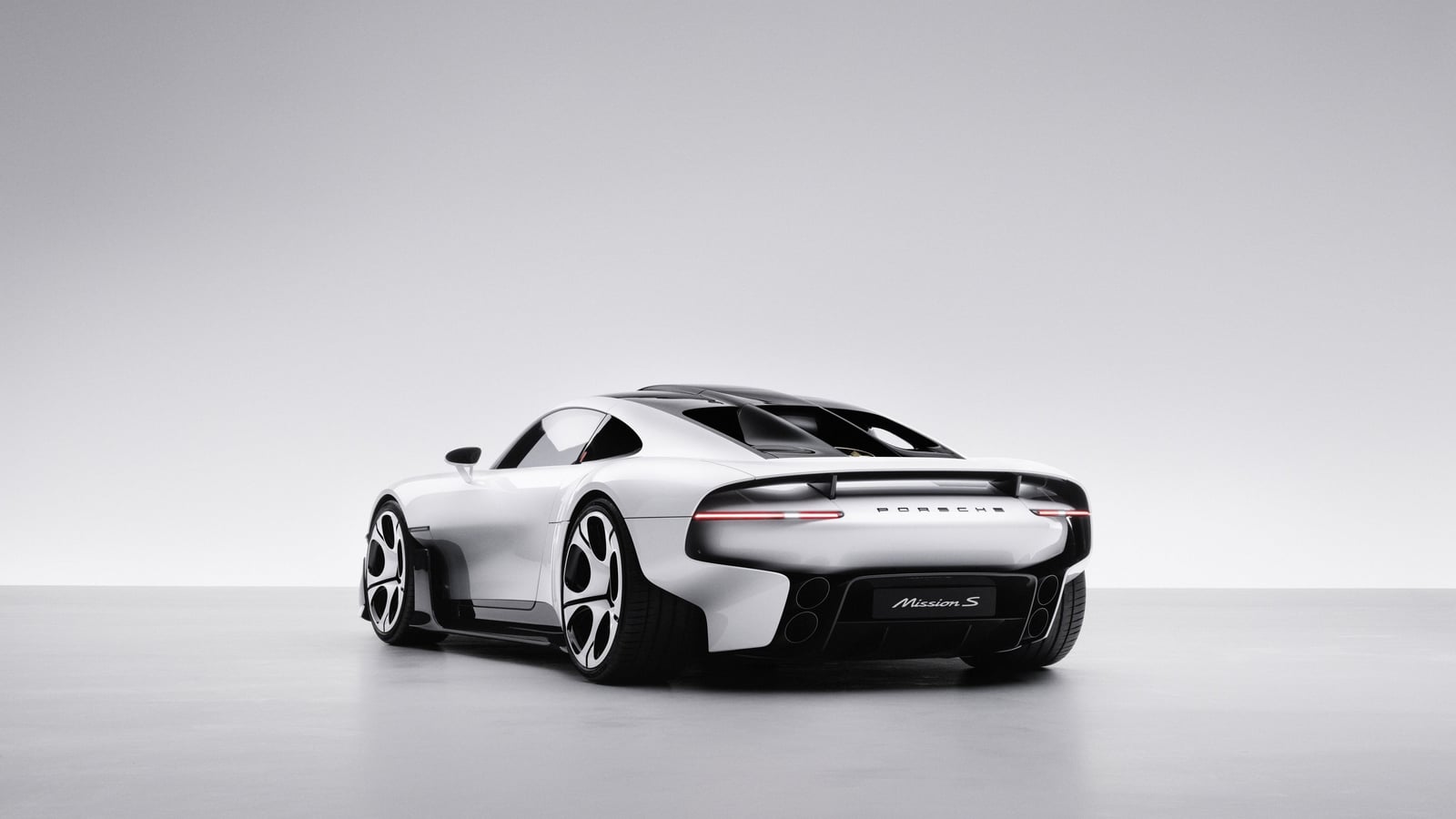 Porsche Mission S 4