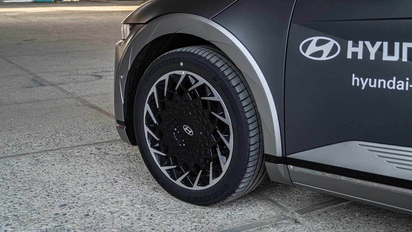 Hyundai Ioniq 9
