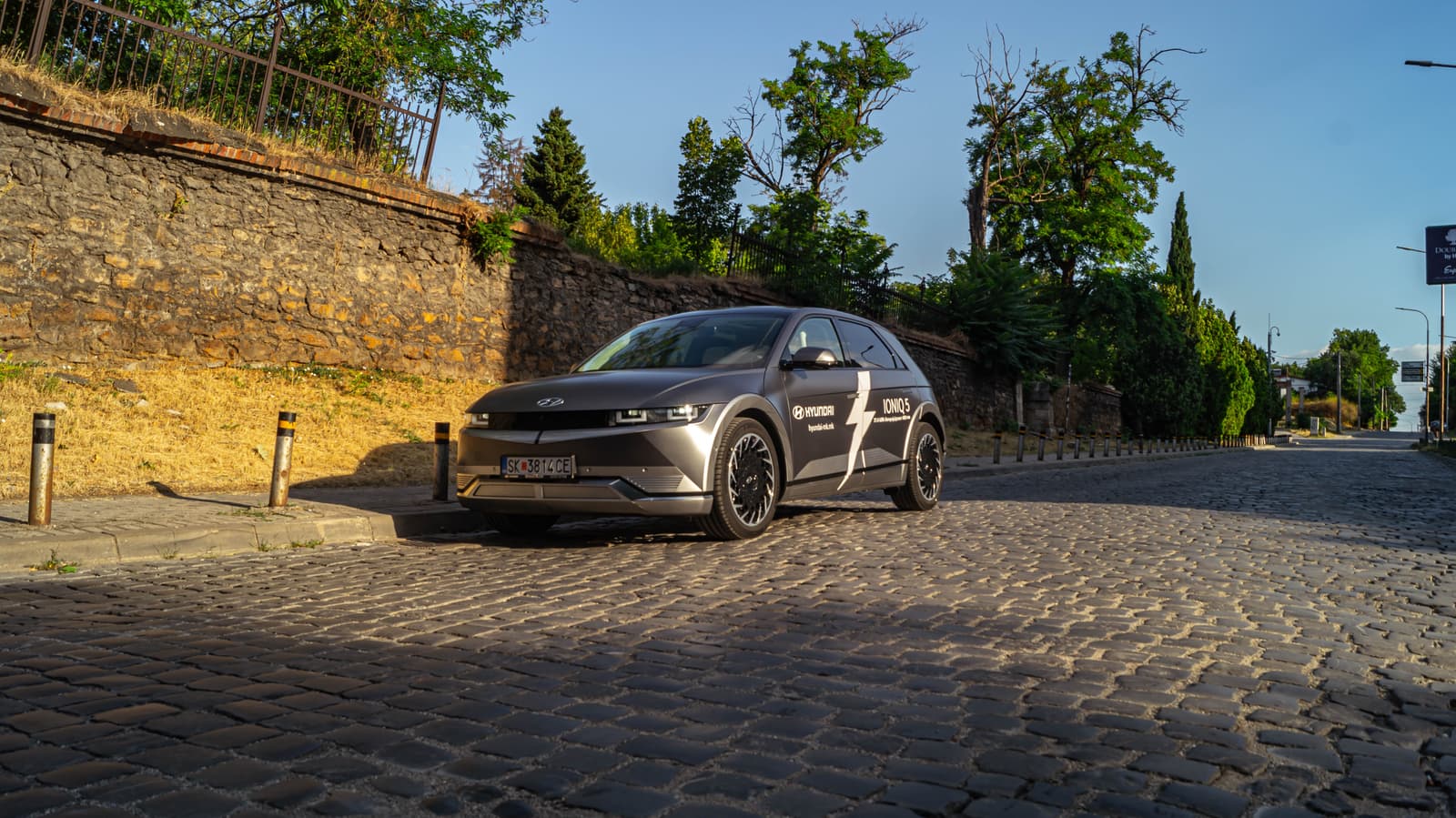 Hyundai Ioniq 2